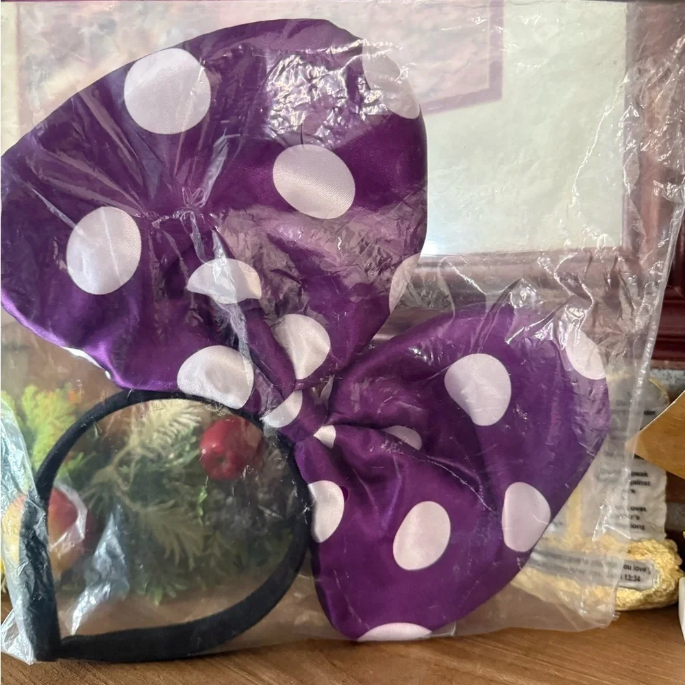 Purple Polka Dot Minnie Mouse Light Up Flashing Bow Headband NWT